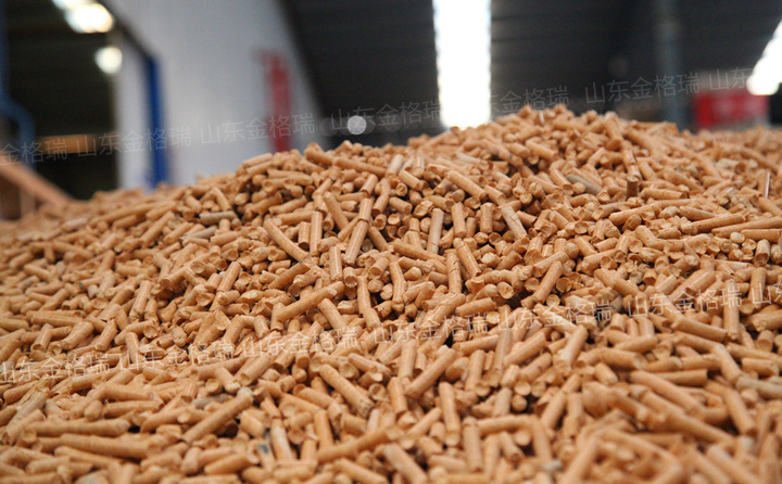 木屑顆粒機的出現給木業的后續工作起到推動的作用 木屑顆粒機的出現給木業的后續工作起到推動的作用