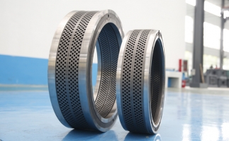 鋸末顆粒機壓輥磨損嚴重的原因是什么？