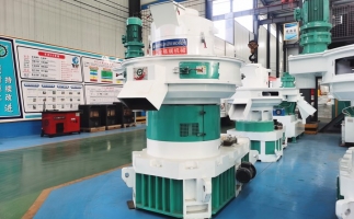 看這里！鋸末顆粒機粉料多的原因及改進方法！